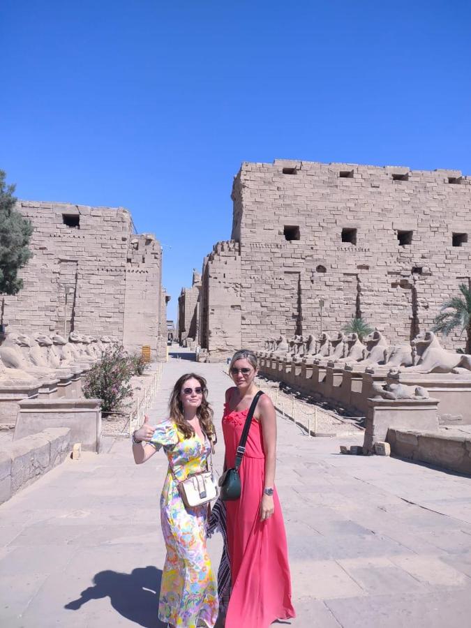 One Love Guesthouse & Restaurant الأقصر المظهر الخارجي الصورة