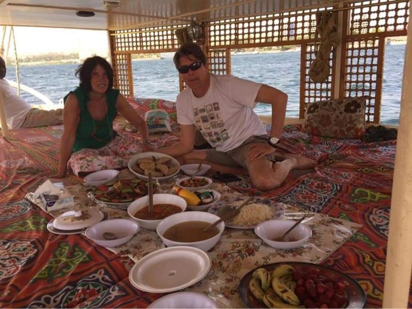 One Love Guesthouse & Restaurant الأقصر المظهر الخارجي الصورة