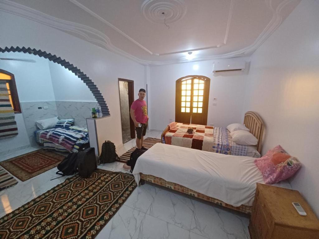 One Love Guesthouse & Restaurant الأقصر المظهر الخارجي الصورة