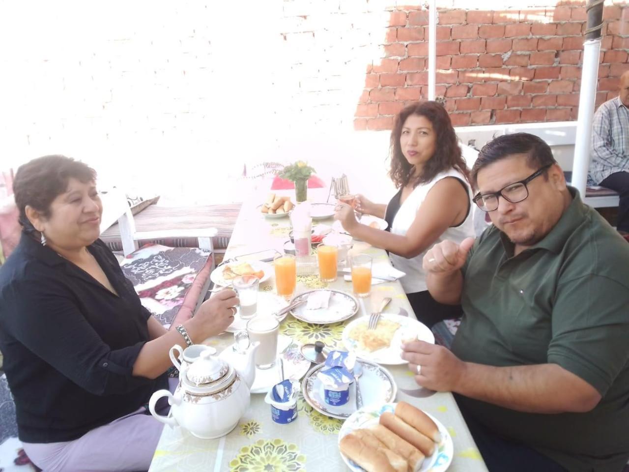 One Love Guesthouse & Restaurant الأقصر المظهر الخارجي الصورة